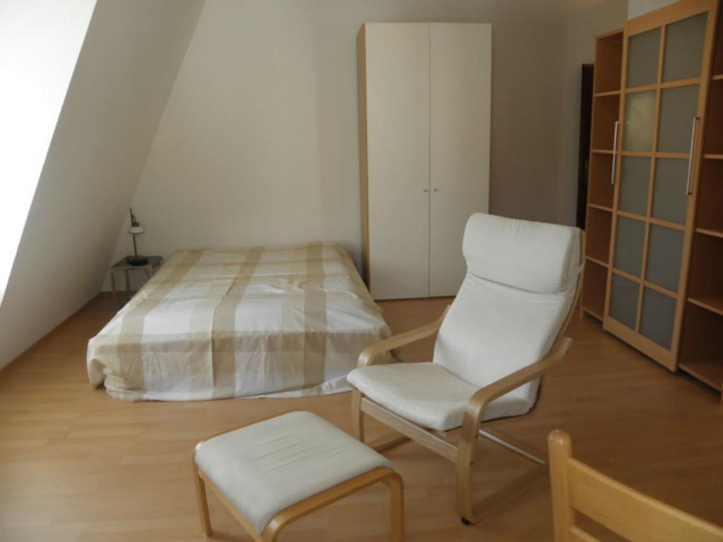 Ferienwohnung Dependance am Blumenbrunnen Baden-Baden Zimmer foto